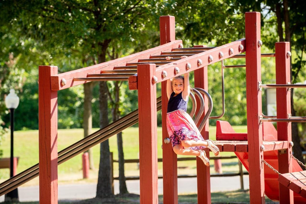 Cherry Hill Park College Park Ngoại thất bức ảnh